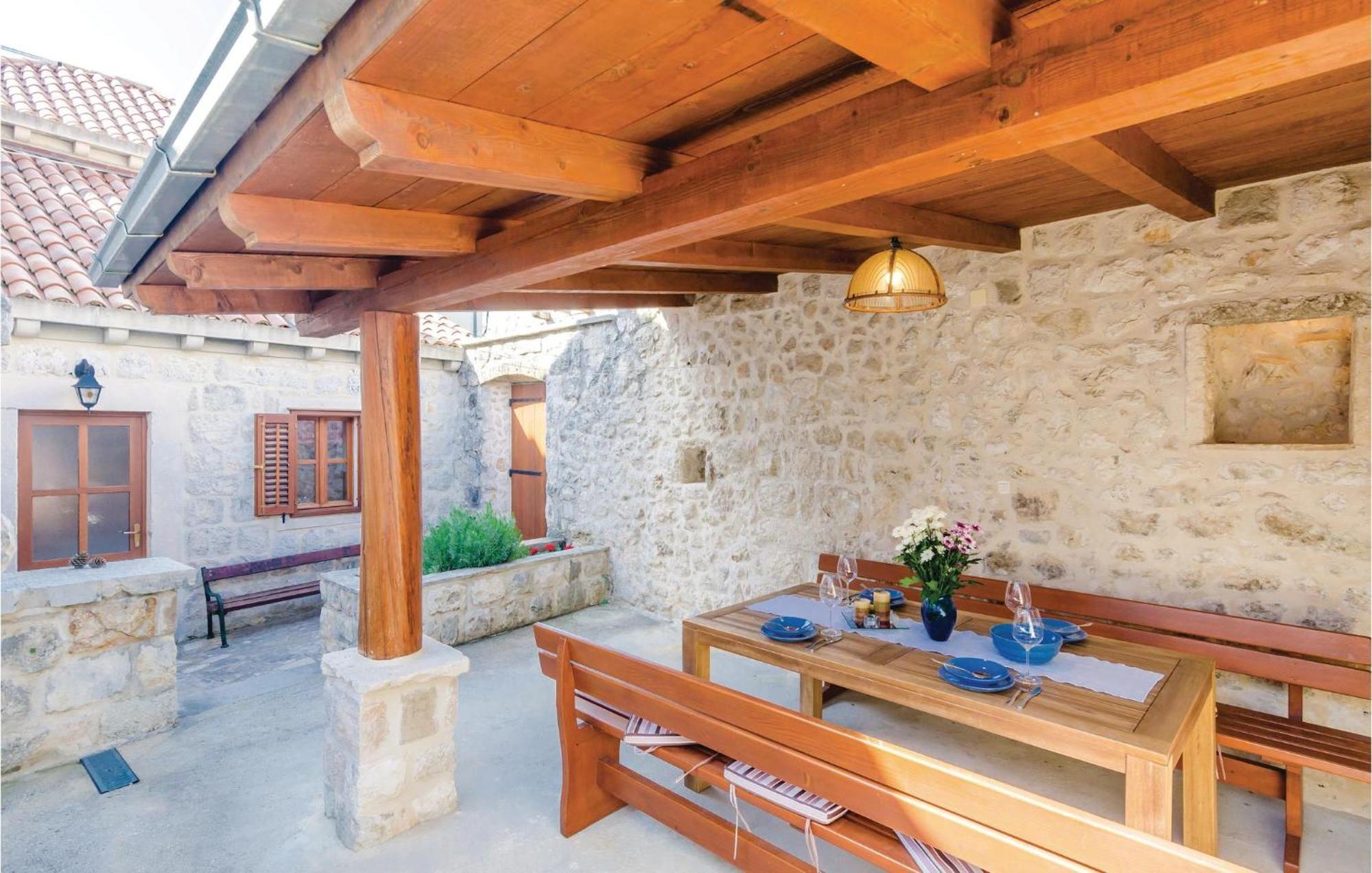 Cozy Home In Slano With Wifi Dış mekan fotoğraf