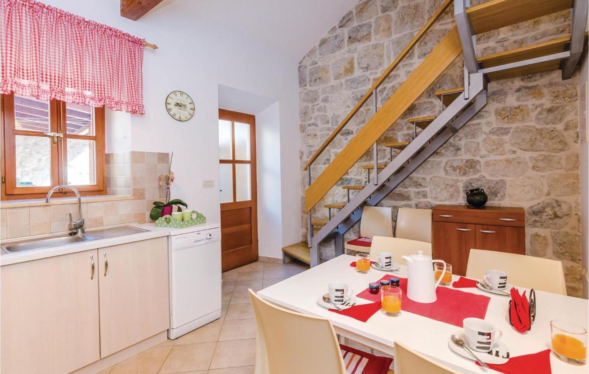 Cozy Home In Slano With Wifi Dış mekan fotoğraf